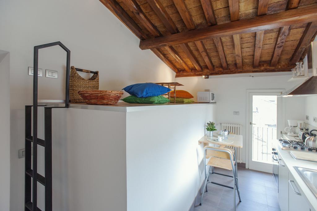 Apartment Domizio Rome